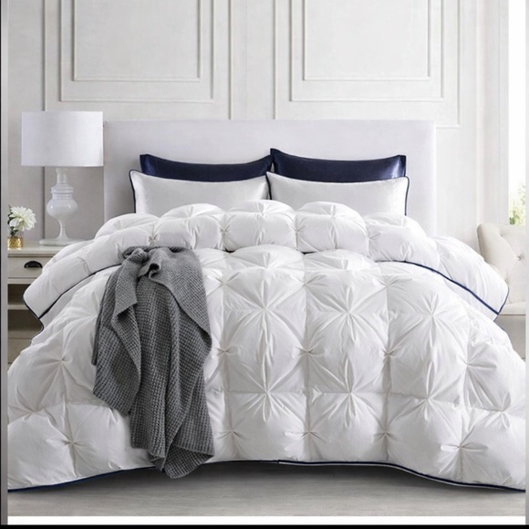 Puredown 800 fill White Goose Down Comforter King cloud puffy pinch pleat $729 - Picture 2 of 16
